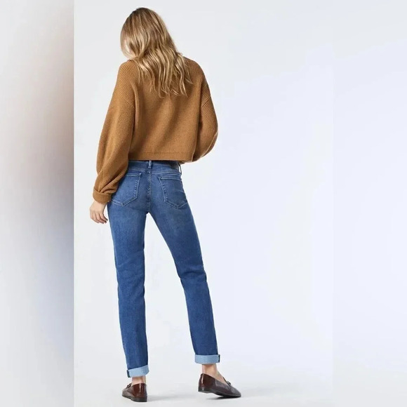 Emma Slim Boyfriend Jeans  - Picture 4 of 16